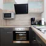 Outlet Apartamento *
