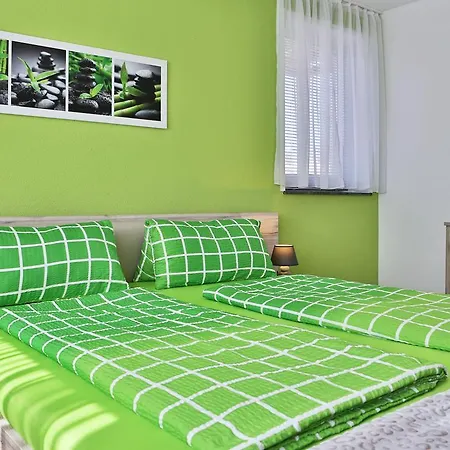 Apartmán Outlet *