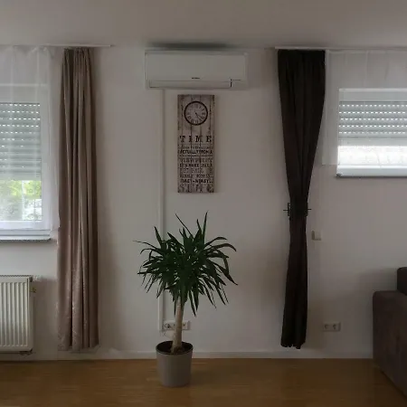Apartmán Outlet *